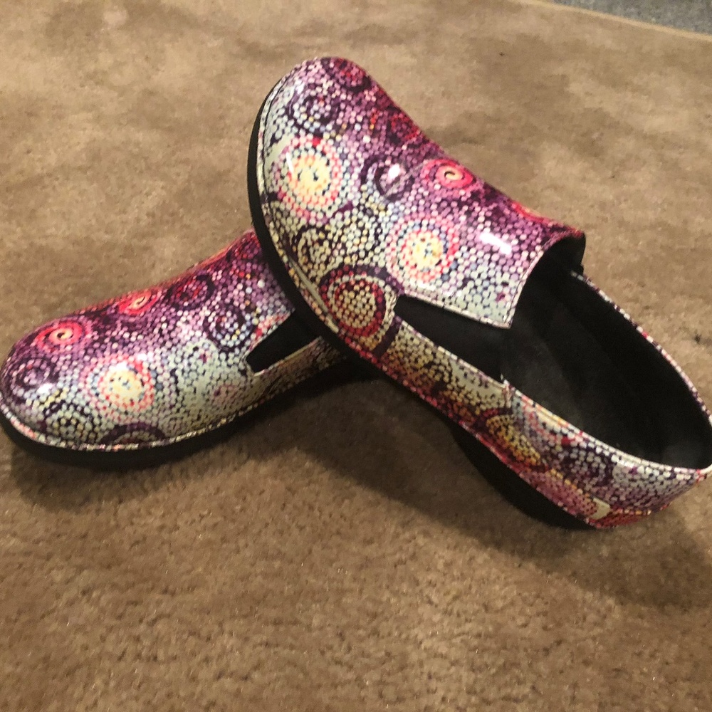 Womens Spring Step Slip on Shoe